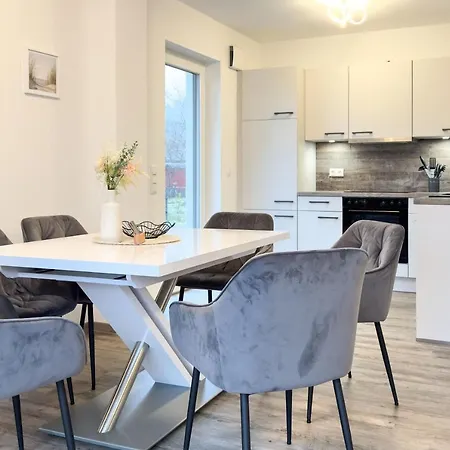 Holiday home Boddenblick 11a